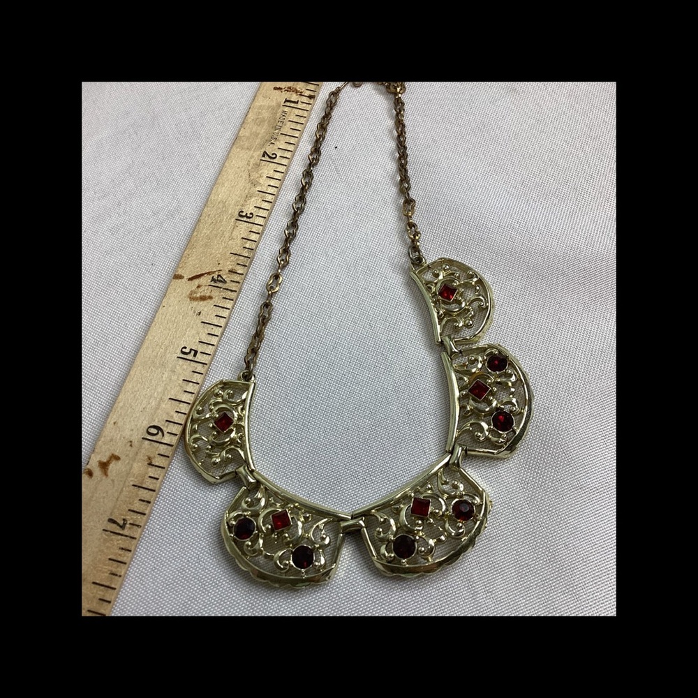 Elegant Gold And Red Necklace - image 3